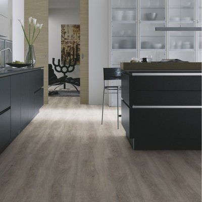 Виниловый пол Wineo 400 Multi-Layer Wood XL Memory Oak Silver MLD00132