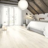 Ламінат Egger Home Large Дуб Матера світлий EHL184