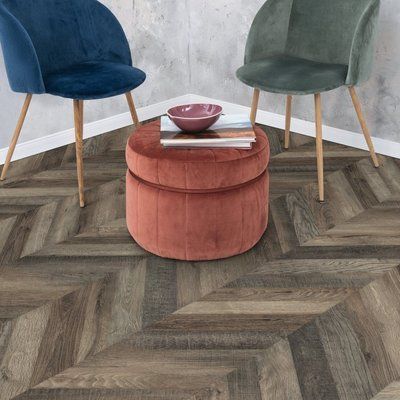 Ламинат Egger Kingsize Plank 8 mm Дуб Ріпон темний EPL013 (H204F)
