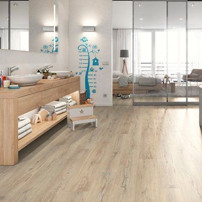 Ламінат Egger Home Classic 4V Aqua+ Дуб Честер бежевий EHL170